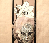 Интерьерные маски - Интерьерная маска-панно "Дрожь лепестков"