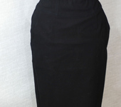 Юбки - Черная офисная юбка с бантиком сзади