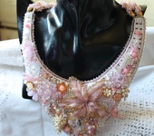 Комплекты украшений - Колье вышитое с кристаллами Сваровски розовым кварцем Розовая орхидея