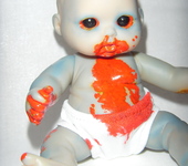 Другие куклы - Пупс кровопийца