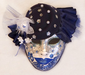 Интерьерные маски - Интерьерная маска "Осколки зимнего цветка"