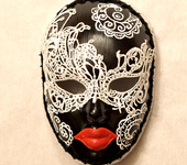 Интерьерные маски - Интерьерная маска "Ежевичная ночь"